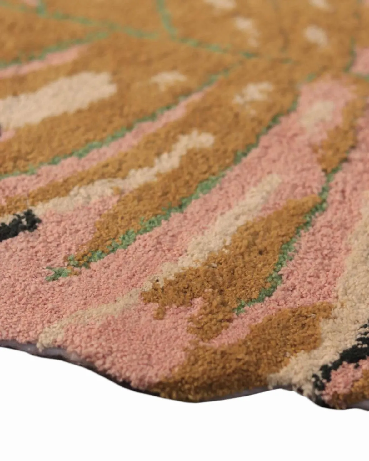 Big Leaves Design Tufted Polyester Rug | 1.6x1.3 ft