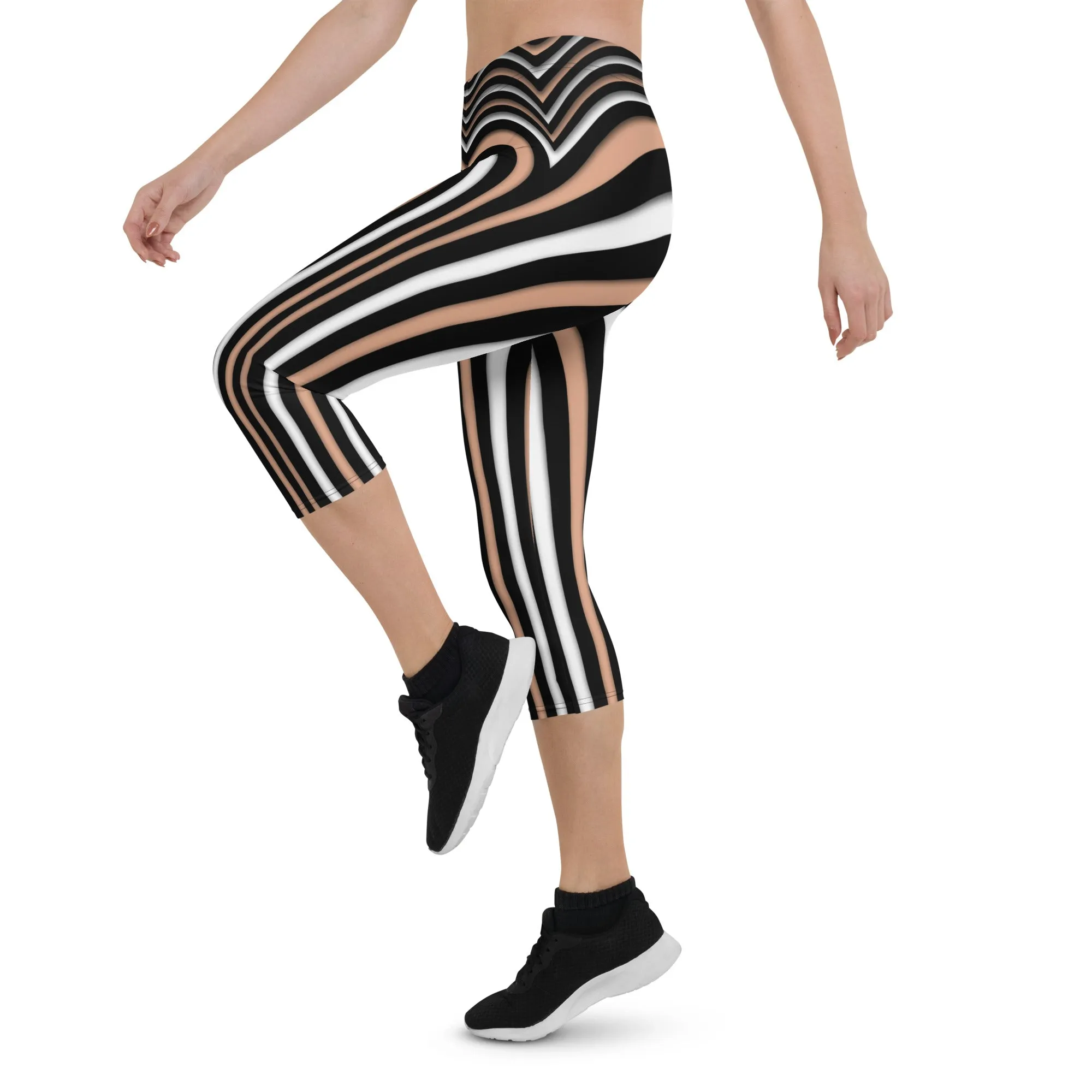 Heart Shaped Illusion Capris