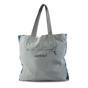 Shell Tote Crazy
